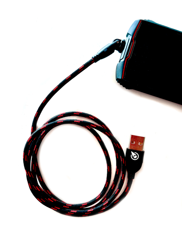 kabel podłączony do Yanosika GTM